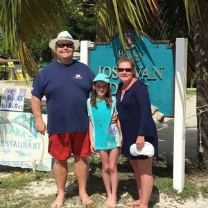 Meet your Posher, Thomas